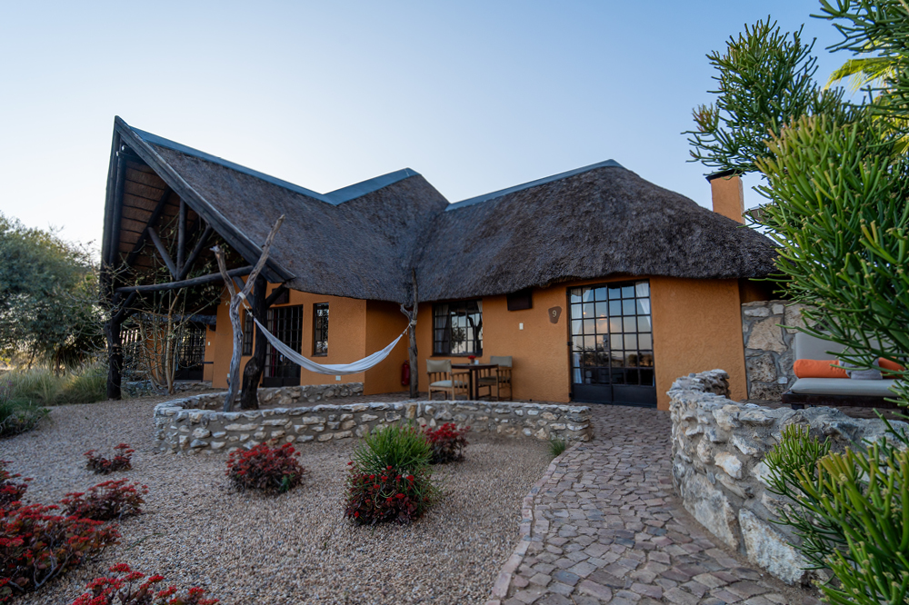 Kambaku-lodge3